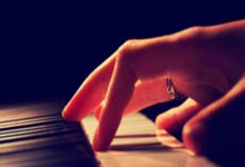 [NHL]常规赛：卡尔加里火焰2-3埃德蒙顿油人 集锦.